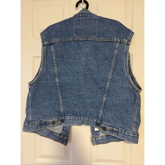 Levi’s oversized jean vest - Picture 5 of 6